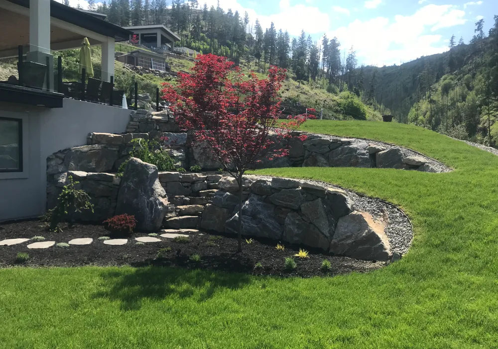 stone rock wall retaining wall