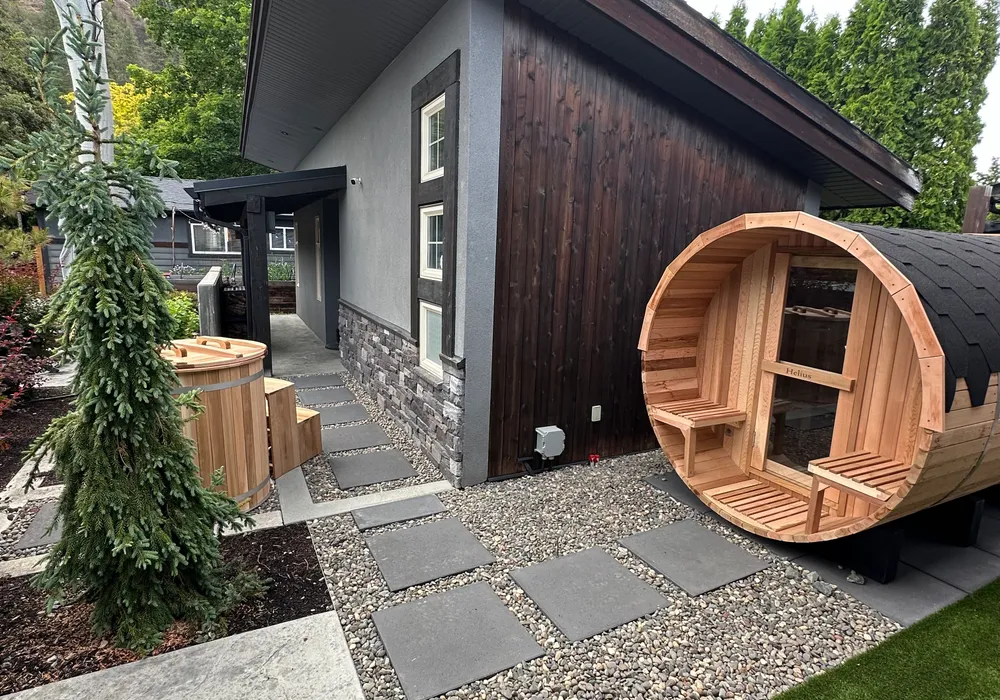 turf and stone walkway with decorative stone